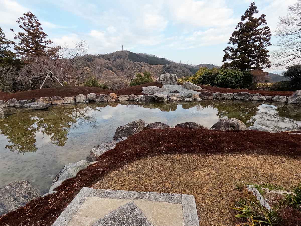 神峯山（かぶさん）大門寺 池