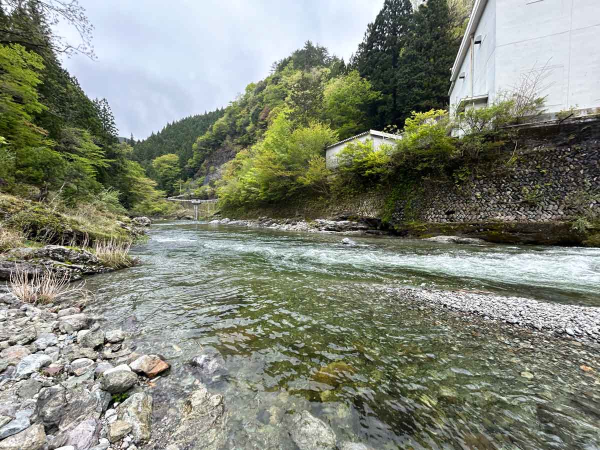 広々した河原