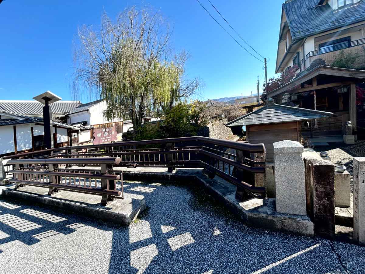 東浄川と新町橋