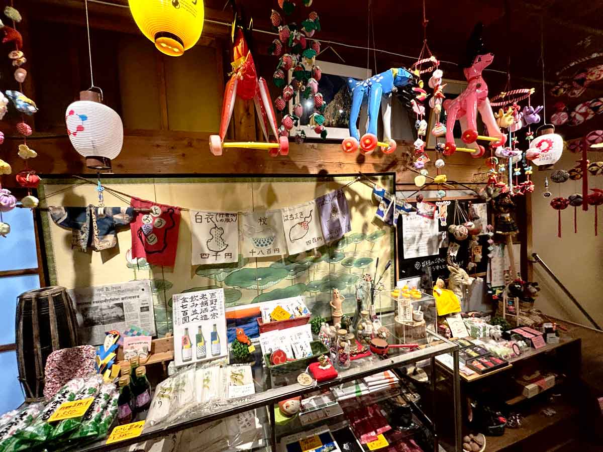 カラフルな手作り作品