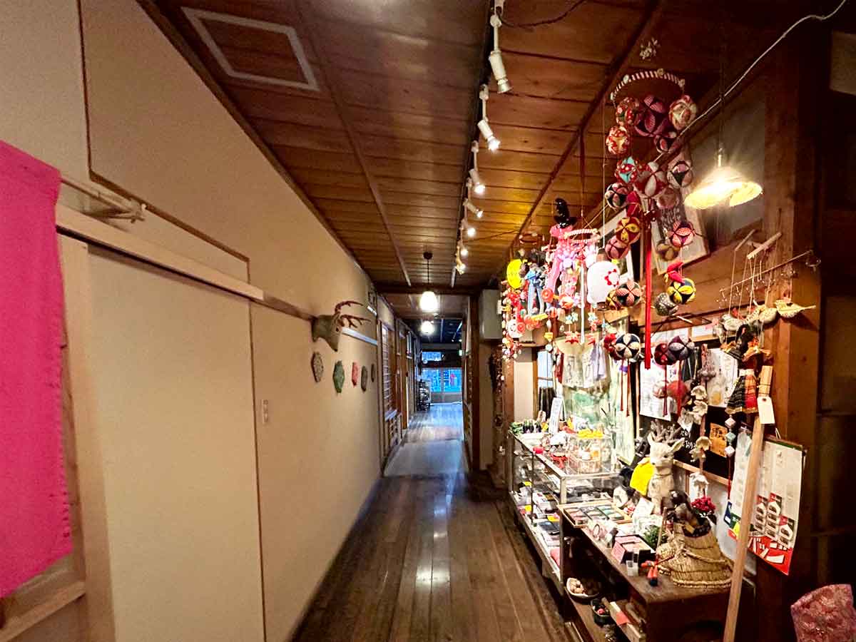 カラフルな手作り作品