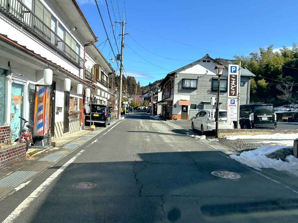 残雪があっても素敵な洞川